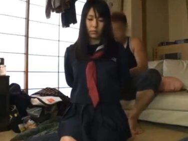 自宅に監禁した従順なJKを縄で縛り上げ調教パコｗ女子校生顔射ハメ撮りのエロ動画