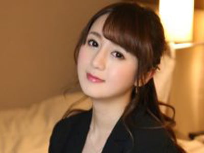 か細い声で気持ちよさそうに喘ぐ素人妻の不倫セックス素人人妻顔射のAV無料動画