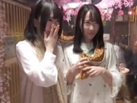 彼氏連れ素人を言葉巧みにナンパ→即寝取りパコ開始で大量顔射！素人美少女痴女顔射ナンパのSEX動画