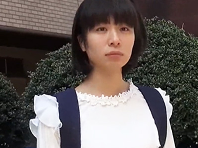 真っ白なスレンダーボディーの美少女がストーカーに狙われて自宅でレイプされちゃうパイパン顔射レイプのポルノ動画