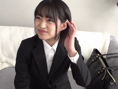 就活真っ最中のJDがイケメン男優に抱かれて腰砕けイキ素人OLのセックス動画