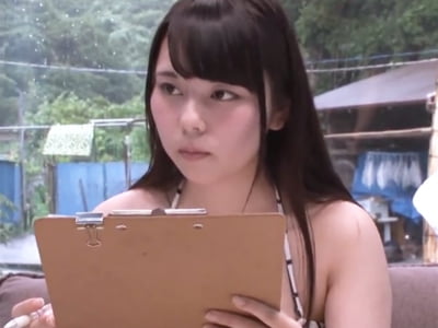 AVとは無縁そうな清純派素人娘が騙されて初の男優チンポにヒィヒィ言わされちゃう巨乳素人美少女ロリ水着ハメ撮りナンパのアダルト動画