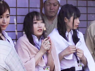 突然のゲリラ豪雨で近所の温泉宿で雨宿りしてた美人OL3人組を輪姦中出しレイプ！巨乳美少女お姉さんOL中出しレイプ乱交のエロ動画