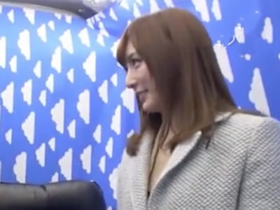 スケベ美女が冴えない素人男を逆ナンして即パコ！素人お姉さん痴女ナンパのアダルト動画
