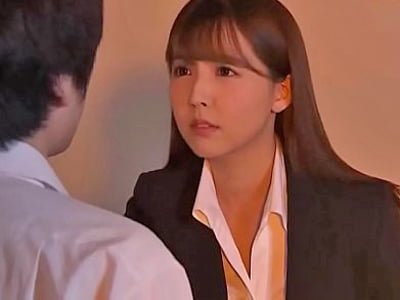 若く美しい女教師は男子生徒のペニスを刺激し過ぎて…巨乳美少女女教師顔射乱交三上悠亜のポルノ動画