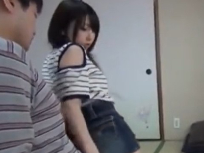 プリケツで誘われたので彼女がいるのに裏切りパコ素人美少女痴女のセクシー動画
