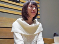 欲求不満な人妻が自らAV応募→男優チンポにイキ乱れるのポルノ動画