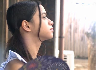 身長145cmのミニマム美少女が大人チンポに死ぬほどハメ倒される夏休み美少女乱交のアダルト動画