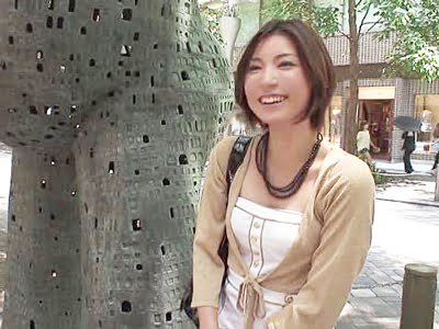 笑顔がキュートでまだまだ若い20代人妻が出会いサイトで不倫パコ巨乳素人人妻のエロ動画