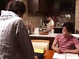巨乳人妻が夫の親友に襲われて強引に犯される寝取られSEX！巨乳人妻ぶっかけレイプのセックス動画