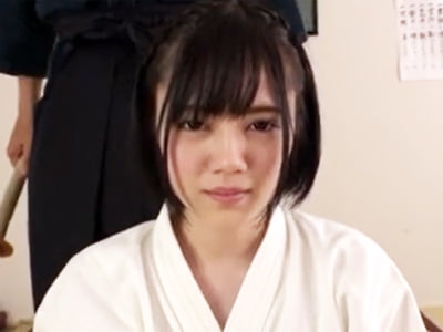 指導と称して剣道部女子の教え子を好き放題にレイプするわいせつ教師女子校生美少女顔射レイプの無料ポルノ動画
