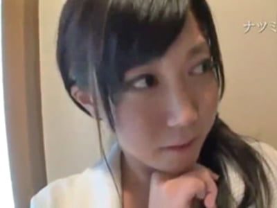中出し求めて自宅でこそこそ背徳SEXする素人妻素人人妻中出しのエロ動画