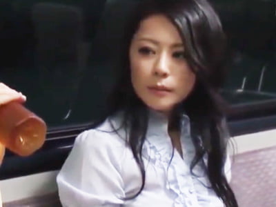 深夜にバスに乗っていた美女2人が運転手に強姦される悲劇ｗ巨乳お姉さん中出しレイプ3Pのアダルト動画