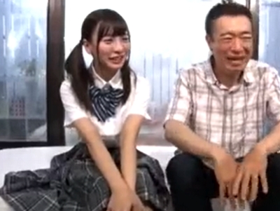 愛娘の膣が気持ち良すぎて中出ししちゃう鬼畜親父素人女子校生美少女中出し近親相姦のポルノ無料動画