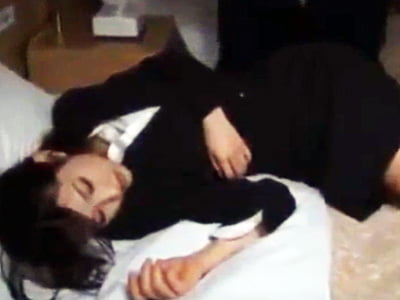 泥酔して歩けないOLを部屋まで送り届けて強姦しちゃうタクシー運転手OL顔射レイプの無料ポルノ動画