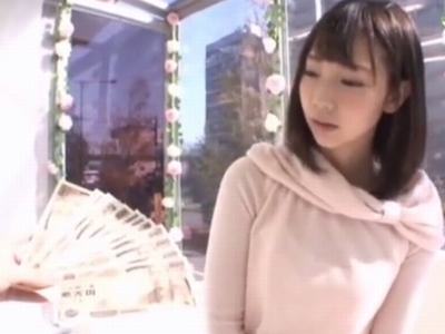 「え？待って何？」前戯もなしにいきなりおチンポを挿入され戸惑う女子大生ｗ素人美少女ナンパのAV無料動画