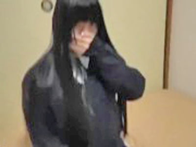 ぱっつん姫カットの黒髪JKのパイパンマンコに円光中出し！素人女子校生美少女パイパン中出しの無料エロ動画