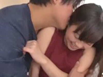 イチャイチャとSEXを楽しむ巨乳アイドル巨乳美少女のアダルト動画