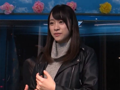 賞金につられてしまった素人娘がスケベゲームでイカされてアクメ顔披露素人美少女お姉さん顔射のポルノ無料動画