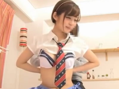 コスプレ美少女が童貞ちんぽを優しく筆下ろしパコ！美少女童貞コスプレのエロ動画