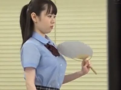 胸元アピッて挑発してくる巨乳JKはお掃除フェラまで完璧ですｗ巨乳女子校生美少女の無料アダルト動画