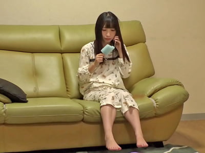 女子校生が変態オヤジの欲望の赴くままにチンポをハメまくられる失神寸前ファック女子校生美少女のアダルト動画