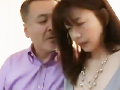 夫婦交換SEXでお互いが他人と乱れた姿を鑑賞する変態どもｗ痴女人妻熟女のアダルト無料動画