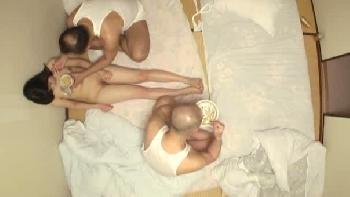 自暴自棄でヤクザに喧嘩売ったメンヘラJKが輪姦中出しレイプ喰らう！女子校生美少女イラマチオ3P乱交のアダルト動画