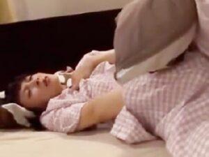 義父のデカチンに虜にされあっさり旦那を捨てる不貞妻！痴女人妻近親相姦のエロ動画