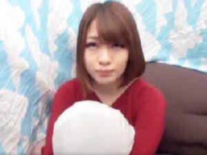 彼氏持ち素人娘をナンパ→ED男性をお助けパコW！美少女ギャルのエロ動画