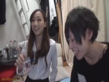 素人男性の家で連続絶頂アナル調教開始する痴女お姉さん！巨乳ハメ撮りM男のエロ動画