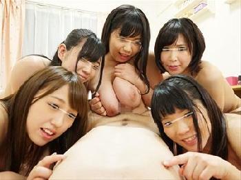 高学歴巨乳女子大生の男子禁制女子寮に童貞クンを放り込んだ結果…王様ゲームで大乱交！お姉さん中出しフェラパイズリパイパンのエロ動画