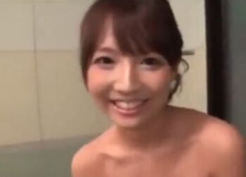 アイドル顔負け美少女とデートからのホテルでソーププレイ！巨乳美少女ハメ撮りの無料アダルト動画
